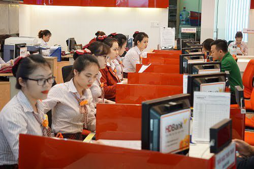 Nhân viên ngân hàng nào kiếm tiền tốt nhất tại Việt Nam Nhân viên ngân hàng nào kiếm tiền tốt nhất tại Việt Nam